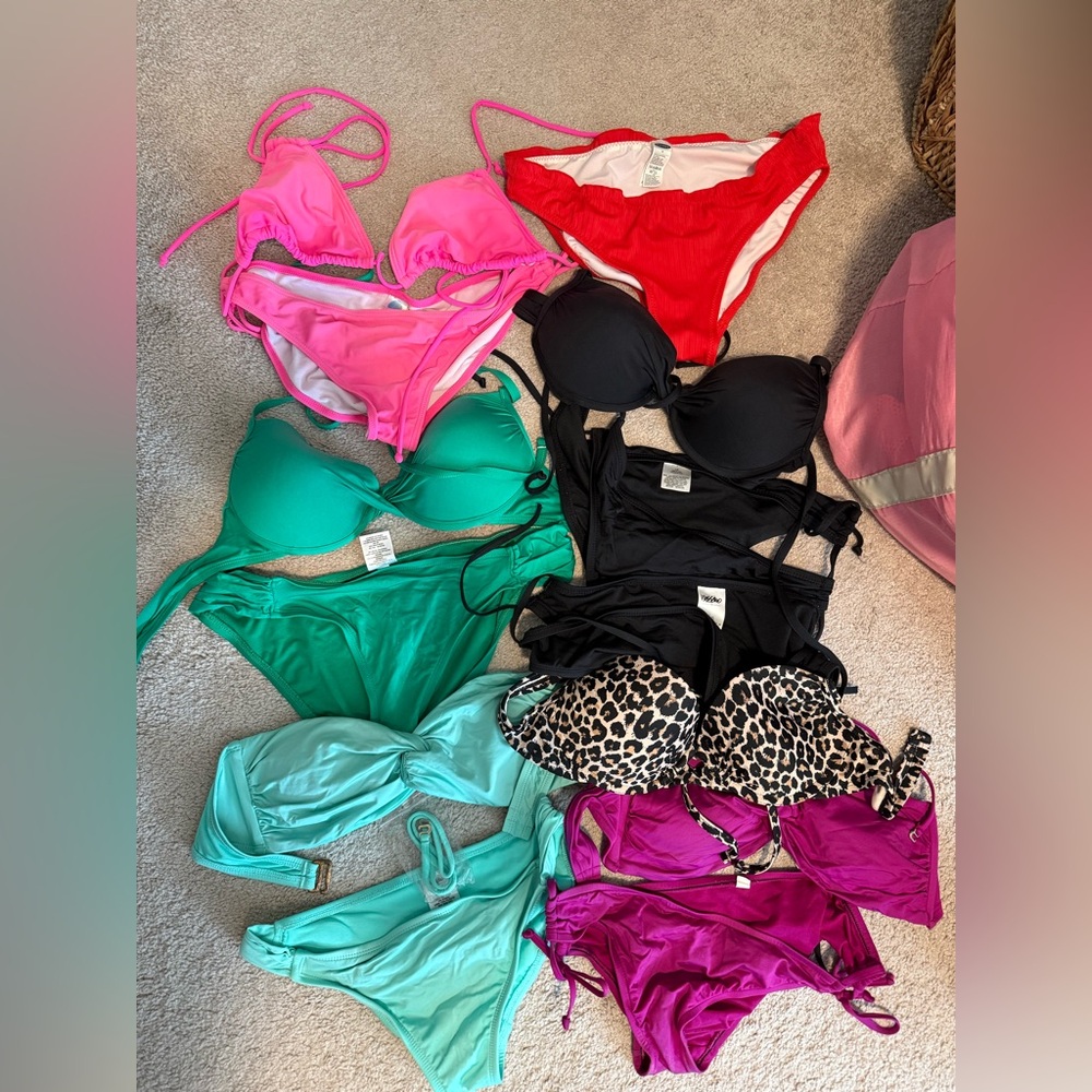 SOLD Bulk bikini bundle M